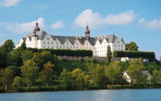 Ein Blick auf das Plöner Schloss © photocompany