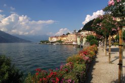 Uferpromenade von Bellagio am Comer See