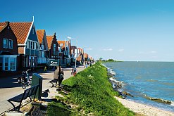 Uferpromenade in Volendam
