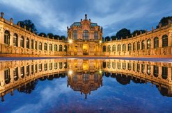 Zwinger bei Nacht
