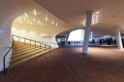 Plaza der Elbphilharmonie