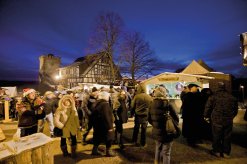 Historischer Weihnachtsmarkt auf der Wartburg
