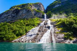 Wasserfall im Geirangerfjord