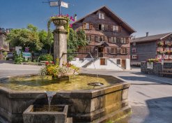 Dorfplatz in Schwarzenberg im Bregenzerwald 