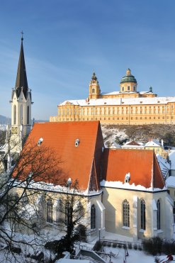 Stift Melk im Winter