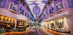 Color Fantasy & Color Magic - Promenade