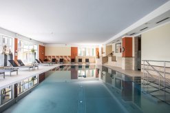 Hirschen Schwimmbad