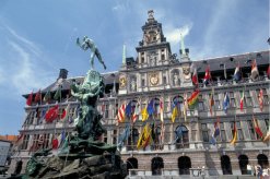 Rathaus am Grote Markt in Antwerpen